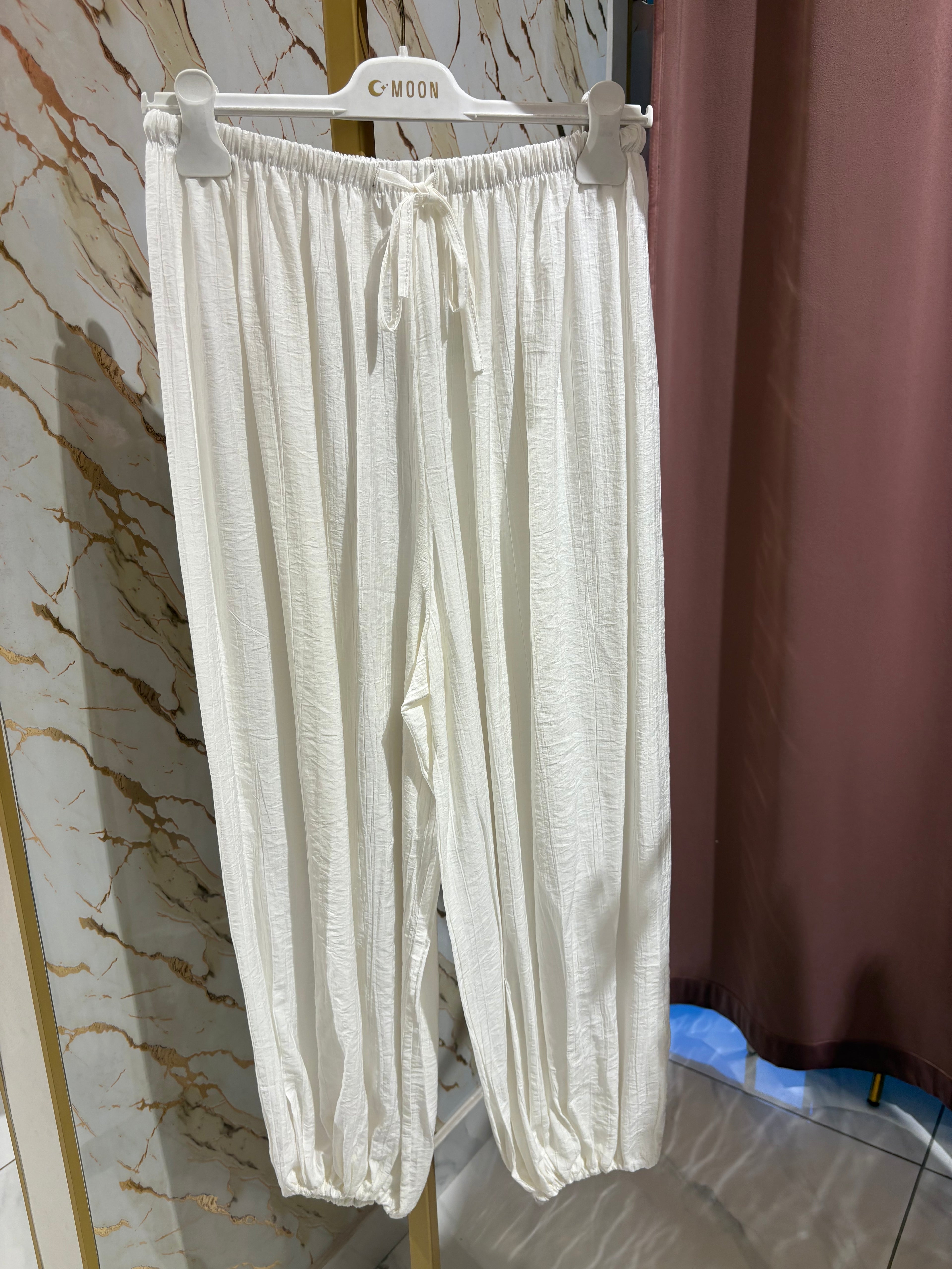 Pantalone aladdin